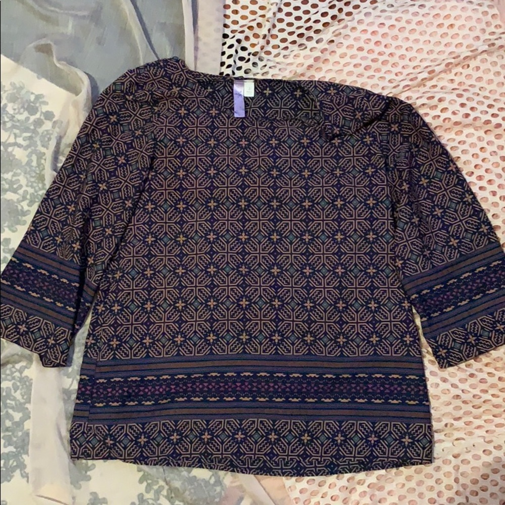 Printed mid sleeve shirt